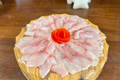 Gỏi cá dầm xanh Sông Đà