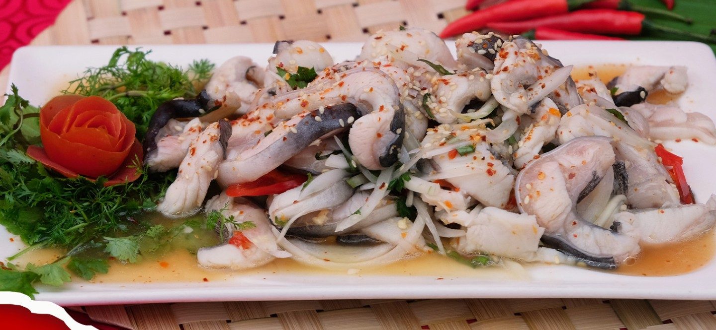 Gỏi cá rô đặc sản Hòa Bình độc đáo, hấp dẫn